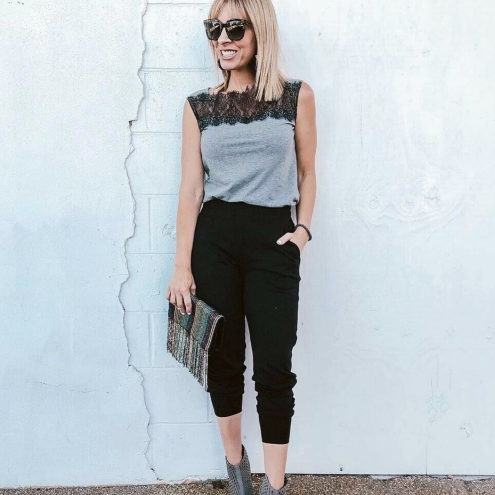 Cabi Gray Lacey Tee Size Medium